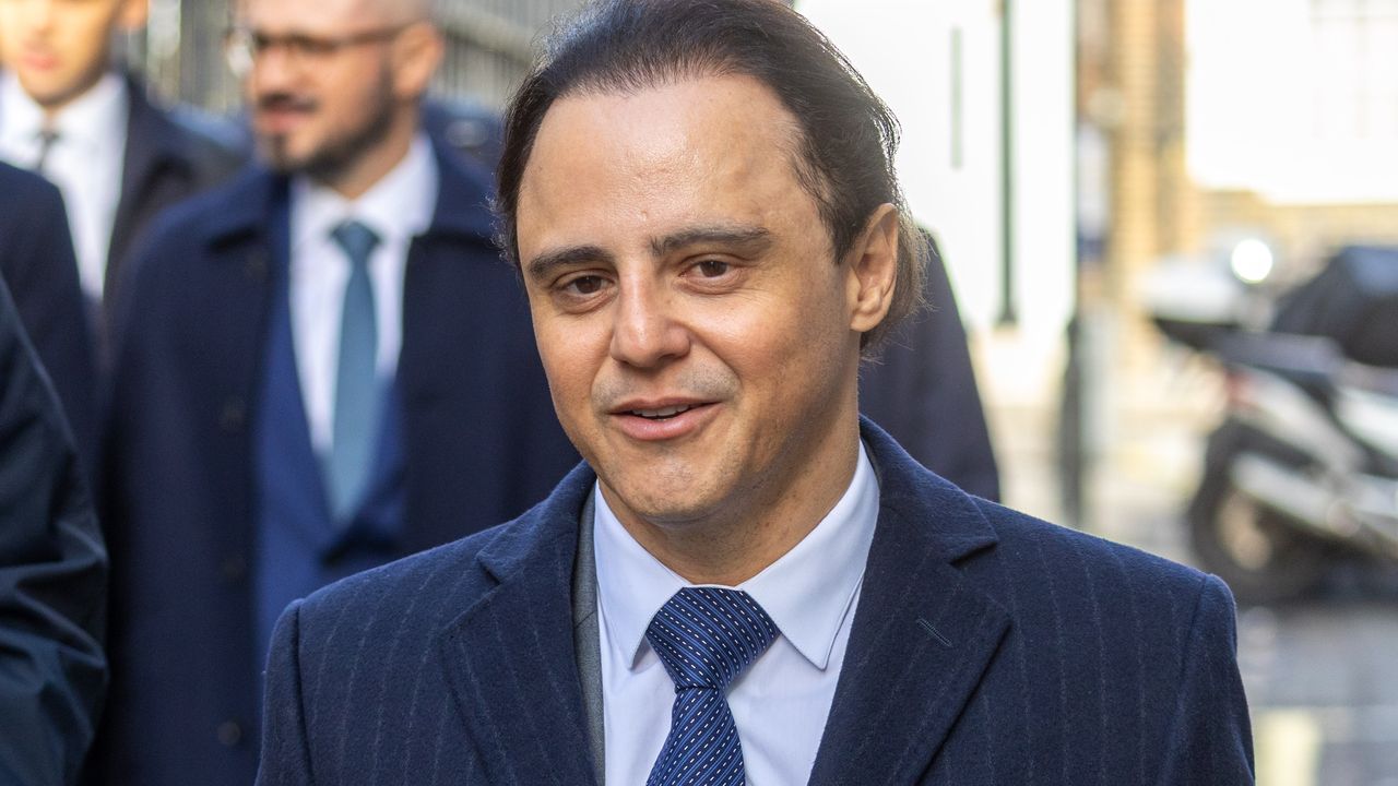 Brezilyalı F1 pilotu Felipe Massa, ''Crashgate'' davası için hakim karşısında