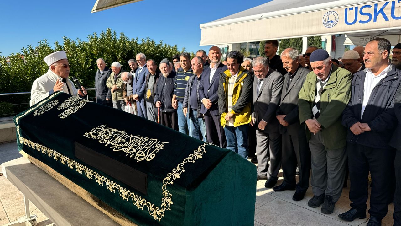 Prof. Dr. Hasan Fehim Üçışık için İstanbul'da cenaze namazı kılındı