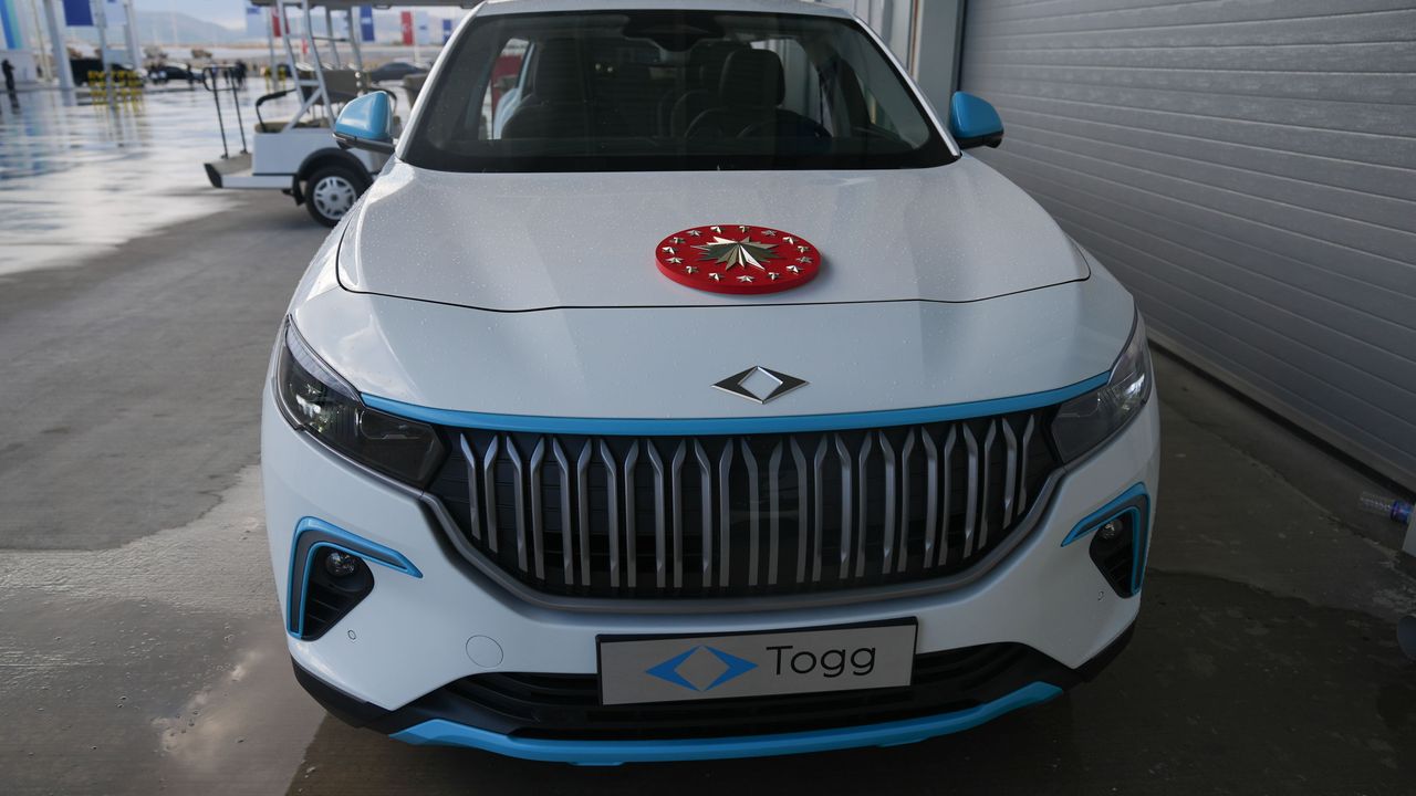 Togg T10X limuzin versiyonu