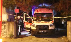 Denizli'de ambulansta oksijen tüpü parlamasında 2 görevli yaralandı