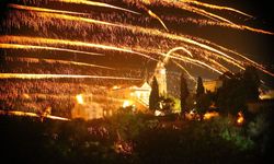 Ortodokslar Sakız Adası’nda geleneksel kutlamalarını yaptı
