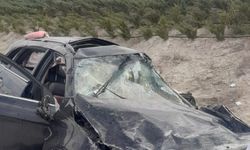 Aksaray'da bariyerlere çarpan otomobildeki 1 kişi öldü, 2 kişi yaralandı