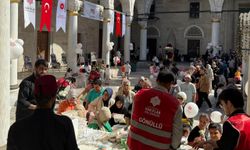 Vakıflar Genel Müdürlüğü Üsküdar'da "Amin Alayı" merasimi düzenledi