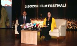 Türkan Şoray, Yozgat 3. Bozok Film Festivali'nde sevenleriyle buluştu