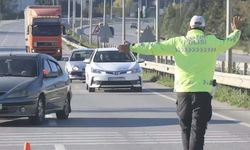 Trafik denetimlerinde bir haftada 474 bin 456 sürücüye işlem yapıldı