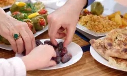 Ramazan ayı için sağlıklı sahur, iftar ve tatlı önerileri