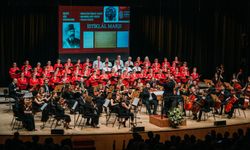 İBB Orkestralar Müdürlüğü, İstiklal Marşı’nın kabulünün 104. yılı anısına tarihi bir konser düzenledi