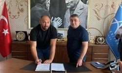 Başpehlivan Ali Gürbüz, Aksu Belediyesi ile sözleşme imzaladı