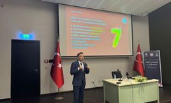 Türk savunma sanayi firmaları Berlin'de öğrencilerle buluştu