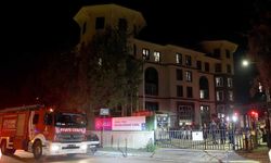 Tuzla'da kız öğrenci yurdunda çıkan yangın nedeniyle öğrenciler tahliye edildi