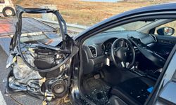 Arnavutköy'de emniyet şeridinde aracından inen sürücü minibüsün çarpması sonucu hayatını kaybetti