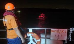 Beykoz açıklarında sürüklenen tekne kurtarıldı