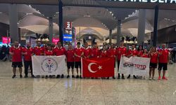 Özel Sporcular Otizm ve Mental Yüzme Takımı, Dünya Şampiyonası için Tayland'a gitti