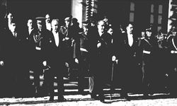 Türkiye Cumhuriyeti 102 yaşında