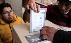 Bolivya'da devlet başkanı seçimi için 2. tur oy kullanma işlemi tamamlandı