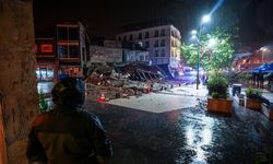 İçişleri Bakanı Ali Yerlikaya depremin merkez üssü Sındırgı'ya geldi