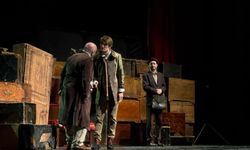 Bursa'da 'Cimri' oyunu sahnelendi