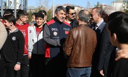 Erzurum Emniyet Müdürü Karaburun, öğretmenlere okul çevresindeki tedbirleri anlattı