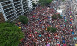 Brezilya'da eski Devlet Başkanı Bolsonaro'ya af yasa tasarısına karşı protesto düzenlendi