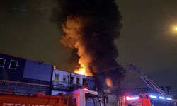 Bursa'da 2 iş yerinde hasara yol açan yangın söndürüldü