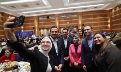 AK Parti İstanbul İl Başkanlığı'nda 'Komşuluk İftarı' düzenlendi