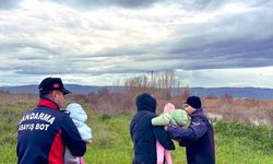 Bursa'da su seviyesinin yükseldiği bölgedeki evde mahsur kalan aile kurtarıldı