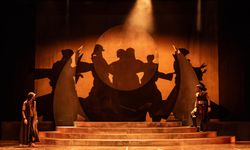 İDOB tarafından 'Deli Dumrul' ve 'Tehlikeli Oyun' eserlerinin dünya prömiyeri yapıldı