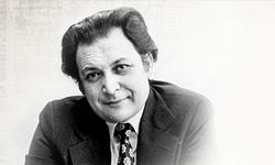 Türk basınının duayeni Nezih Demirkent ölüm yıl dönümünde saygı ve özlemle anılıyor