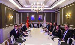 Sağlık Bakanı Memişoğlu, Gençlik ve Spor Bakanı Bak ile görüştü