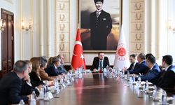 Adalet Bakanı Gürlek, Türkiye Noterler Birliği heyeti ile görüştü: