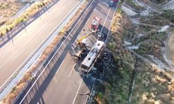 Denizli'de bariyerlere çarparak yanan yolcu otobüsündeki 8 kişi öldü, 33 kişi yaralandı