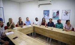Adana'da kadın muhtarlara 'Her Gebeye Bir Ebe' uygulaması anlatıldı