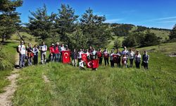 Amasya'da doğaseverlerden A Milli Takım'a destek yürüyüşü