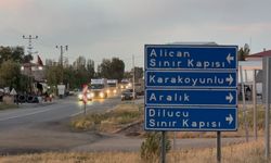 Ermenistan'dan Lübnan'a gönderilen insani yardım tırları Türkiye'ye giriş yaptı