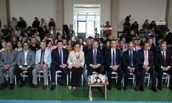 Eskişehir'de Fethi Heper Spor Ortaokulu törenle açıldı