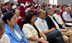 Kırgız alfabesindeki Rusça harflerin çıkarılması önerildi