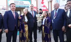 Milli Eğitim Bakanı Tekin, Erzincan'da halk eğitim merkezinin açılışında konuştu:
