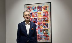 Ressam Cemal Toy'un 'Su, Kağıt, Boya' sergisi sanatseverlerle buluştu