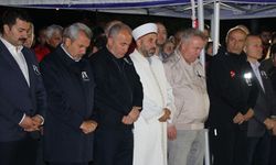 Rize'de botun devrilmesi sonucu hayatını kaybeden AFAD personelinin cenazesi memleketine uğurlandı