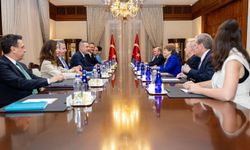 Dışişleri Bakanı Fidan, Ankara'da ABD'li senatörleri kabul etti