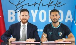 Erzurumspor FK, teknik direktör Serkan Özbalta ve 5 futbolcuyla sözleşme yeniledi