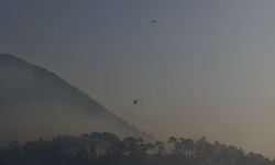 Fethiye'deki orman yangınına müdahale sürüyor