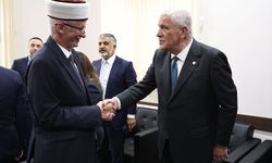 İYİ Parti Genel Başkanı Dervişoğlu Gümülcine'de Batı Trakya Türklerinin temsilcileriyle görüştü