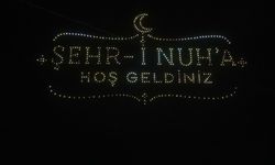 Şırnak'ta 'Hz. Nuh'u Anma Merasimi'nde 500 dronla gösteri düzenlendi
