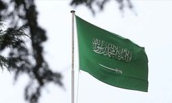 Suudi Arabistan Savunma Bakanlığı: Irak'tan gelen İHA'lar engellenerek imha edildi