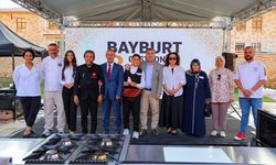 Bayburt'ta '2. Gastronomi Festivali'nde yöresel lezzetler yarıştı