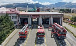 Olay yerine 4,68 dakikada ulaşan Erzurum İtfaiyesi yıllık 9 bin vakaya müdahale ediyor
