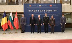 Bakan Güler, Sofya'da Türkiye-Bulgaristan-Romanya Savunma Bakanları Toplantısı'na katıldı