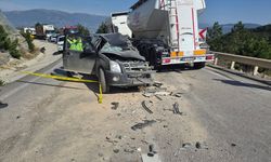 Bolu'da tır ile pikap çarpıştı, 1 kişi öldü, 2 kişi yaralandı