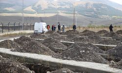 Erzurum'da mezar kazısı sırasında patlamamış top mermisi bulundu